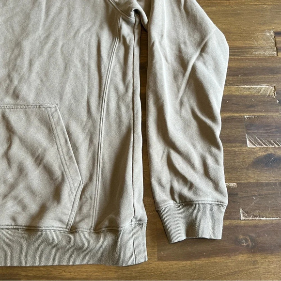 Native North L5 Track Crew Neck in Green - Picture 4 of 12